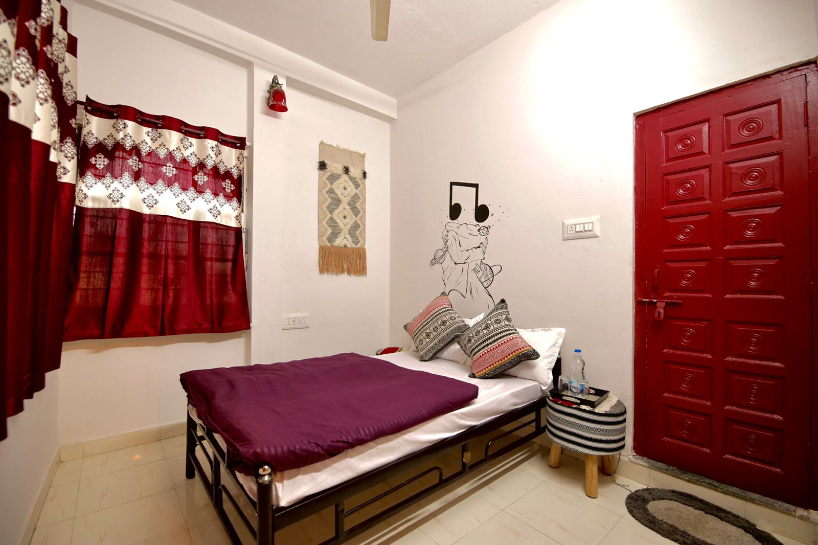 Zodiac Hostel - Tap to explore photos
