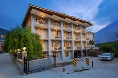The Himalayan Paradise, Manali