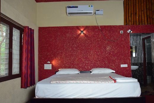 Paradise Quest Nature Farm House Pondicherry