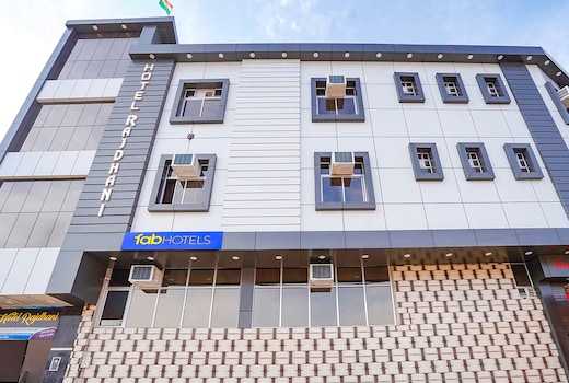 FabHotel Rajdhani