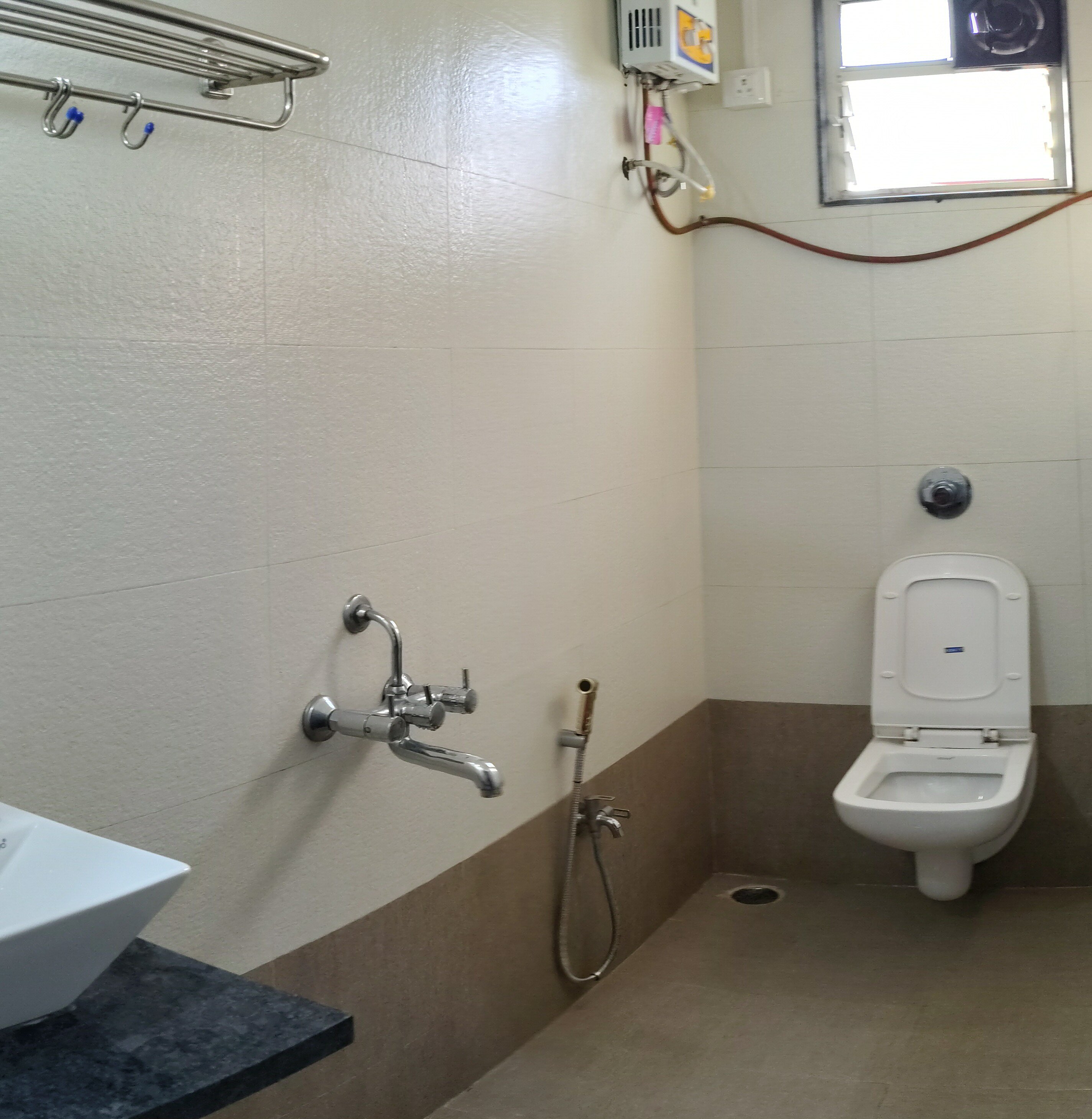 Hotel Malvan Katta 4