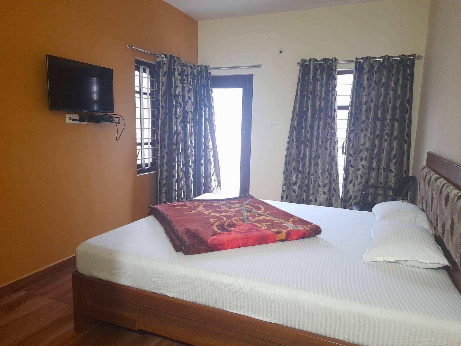 Karpagam Homestay - Tap to explore photos