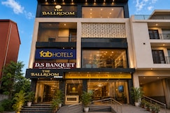 FabHotel Prime The Ballroom - Near GD Goenka University, Sohna