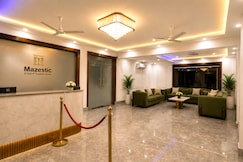 Mazestic Bay Hotel & Banquet, Noida