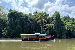 Birdwatcher Shikara Boating, Kumarakom