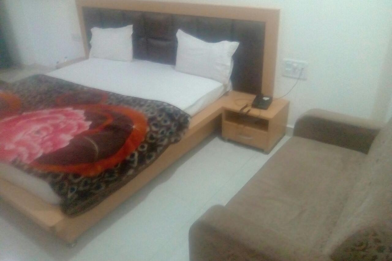 Hotel Siddharth INN - Tap to explore photos