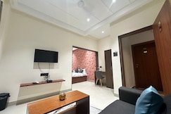LEO Deluxe and Suite Room, Gulbarga