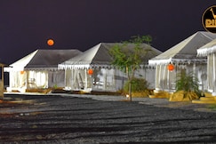 Dino Adventure Park and Resort, Mandu