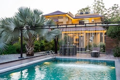 Alaya Stays Autum 4 BHK Villa with Pvt pool & Indoor Bar, Jaipur