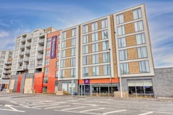 Premier Inn London New Southgate,  London