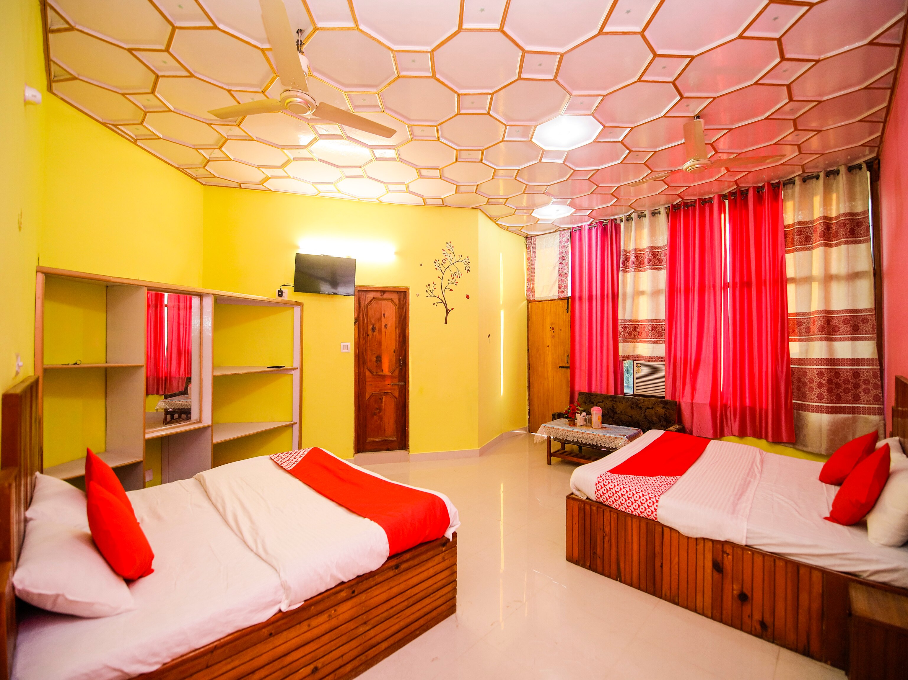 Hotel O Mid Way Tourist Resort - Tap to explore photos