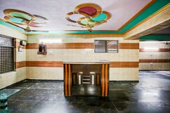 Hotel O DS Palace, Noida
