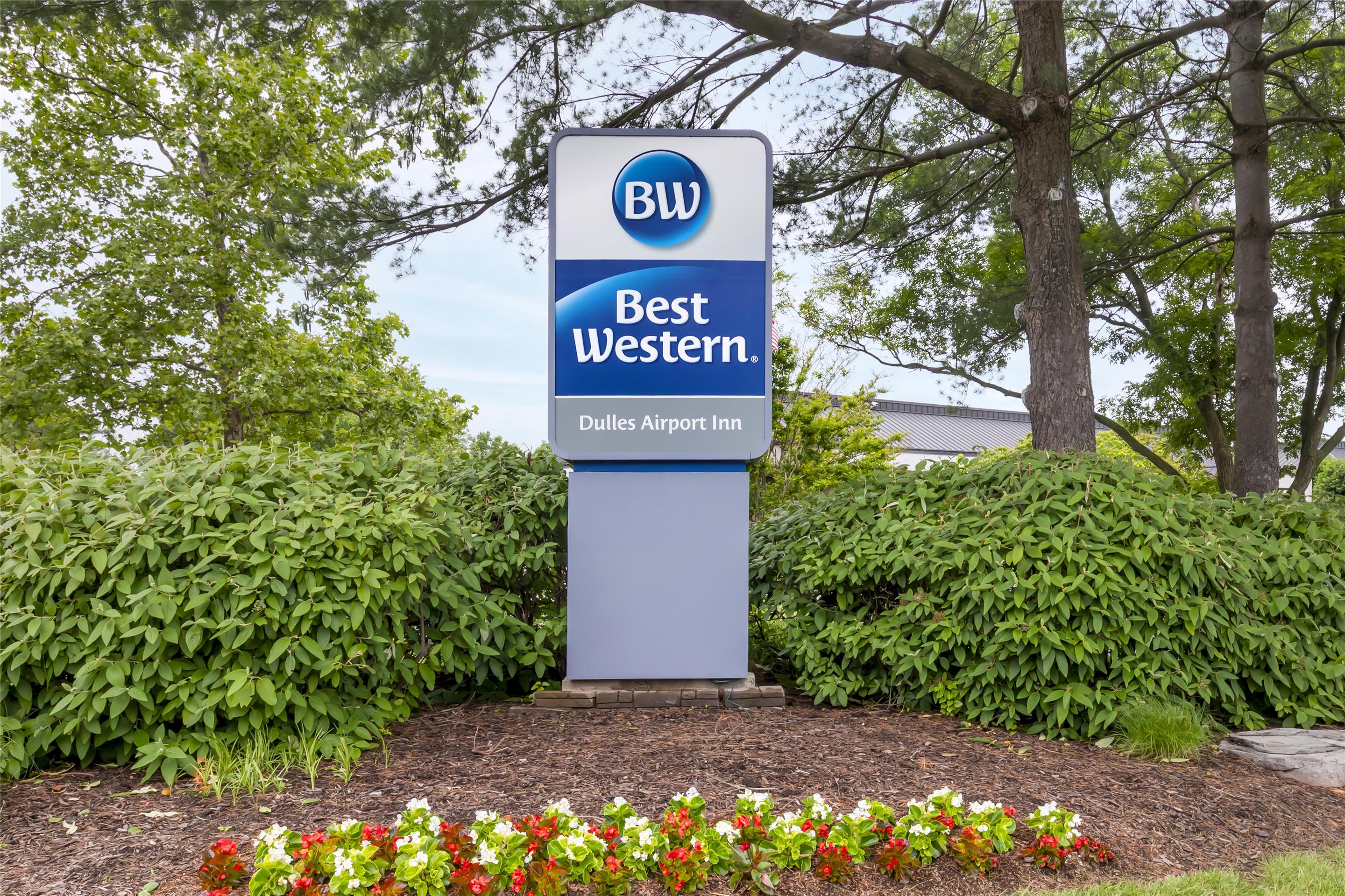 Best Western Dulles Airport Inn - Tap to explore photos