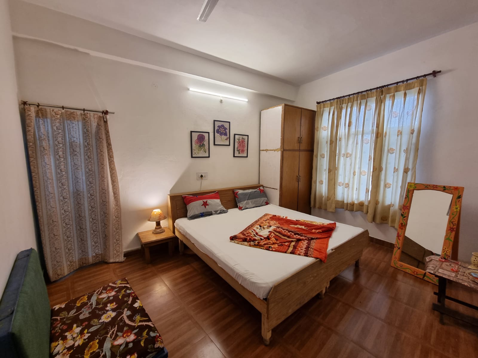 Nandini Cozy Apartment - Tap to explore photos