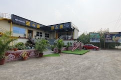 Eco-Conscious Luxury Farmstay Near Bhubaneswar, Nayagarh