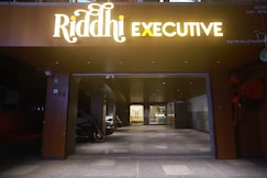 Riddhi Executive, Latur