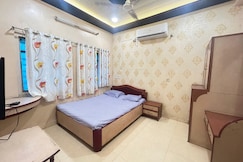 Shivshakti Lodge, Solapur