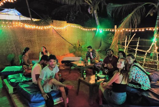 Andaz Arambol - Artist Party Hostel