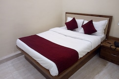 Hotel Golden Lake, Mumbai