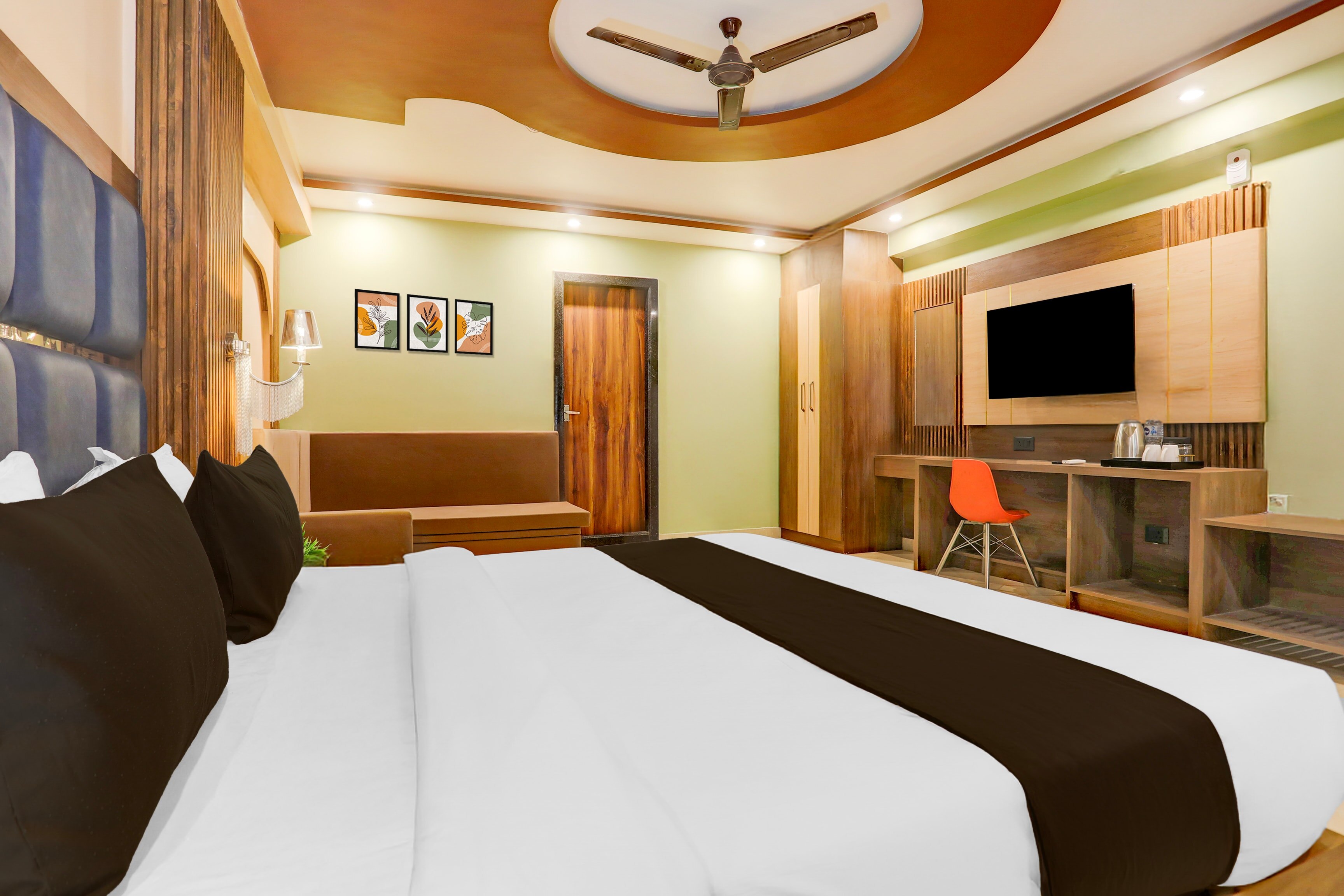 Hotel O Shivay Palace - Tap to explore photos