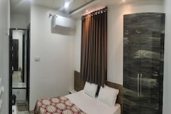 Hotel R.B. Palace, Indore