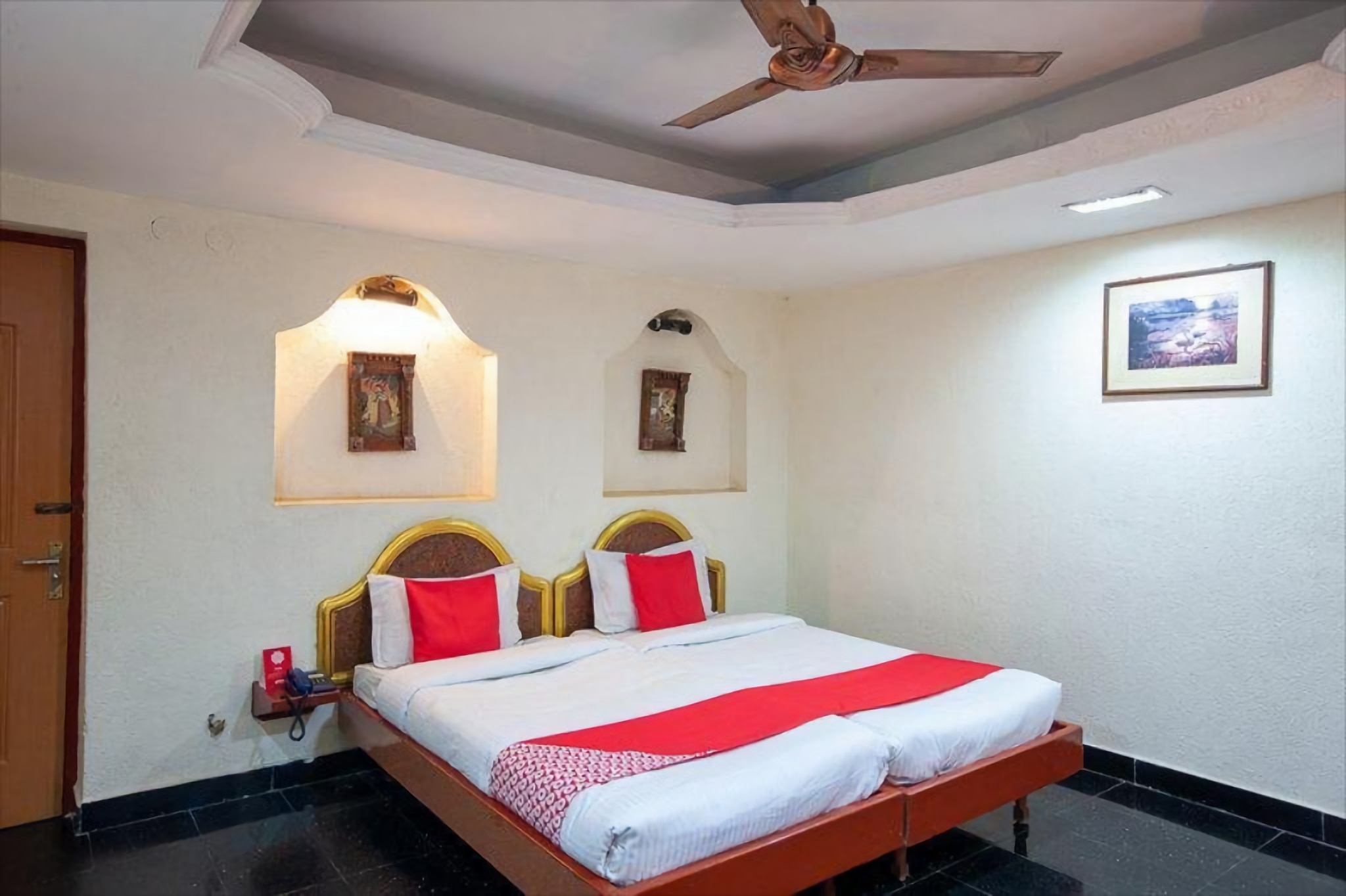 Hotel Sudha inn - Tap to explore photos