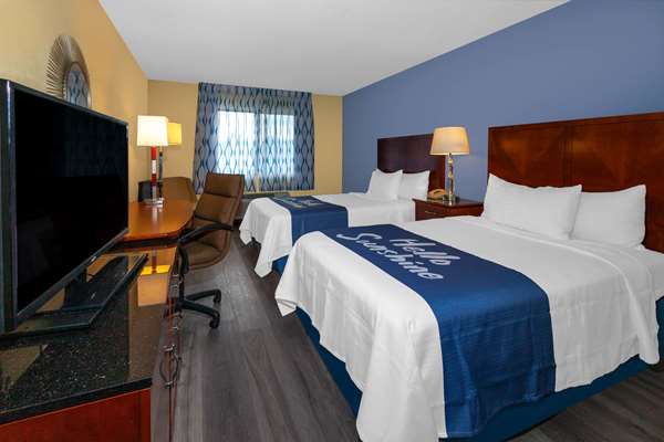 Days Inn by Wyndham Milan Sandusky South - Tap to explore photos