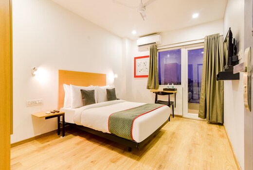 Hotel O Legend Studio