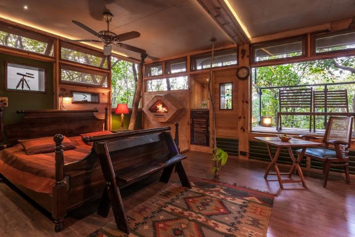 Woods with Private Deck 1