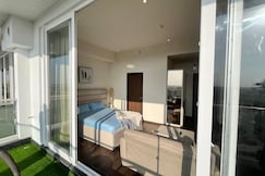 The HiveLine Suites Netflix Skyview, Gurgaon