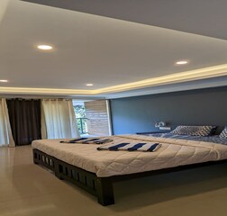 Deluxe Bedroom