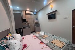 Krishna guest house 700 meter away from Rammandir, Ayodhya
