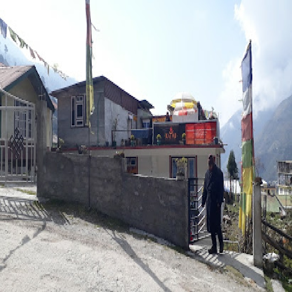 Katao Road House - Tap to explore photos
