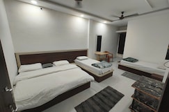 Temple Inn, Pendra