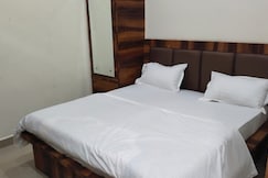 Hotel Kishore, Govind Garh