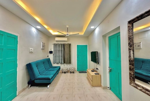 Teal Doors 2BHK Superbly Furnished