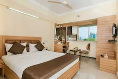 Yogi Broadway, Mumbai