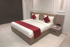 Khushi Hotel, Bhongaon