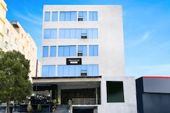 Super Townhouse HITEC City Metro Station Formerly JKC Grand, Hyderabad