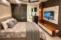 MotherHood Nest 10min away from Airport, Kharar