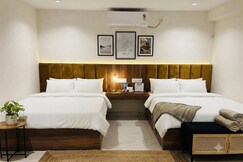 The Scarlet Family Suite 2 Queen Beds, Dehradun