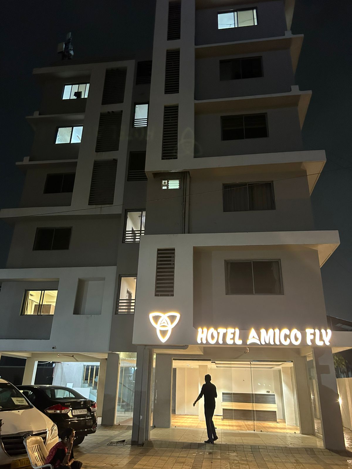 Hotel Amico Fly - Tap to explore photos