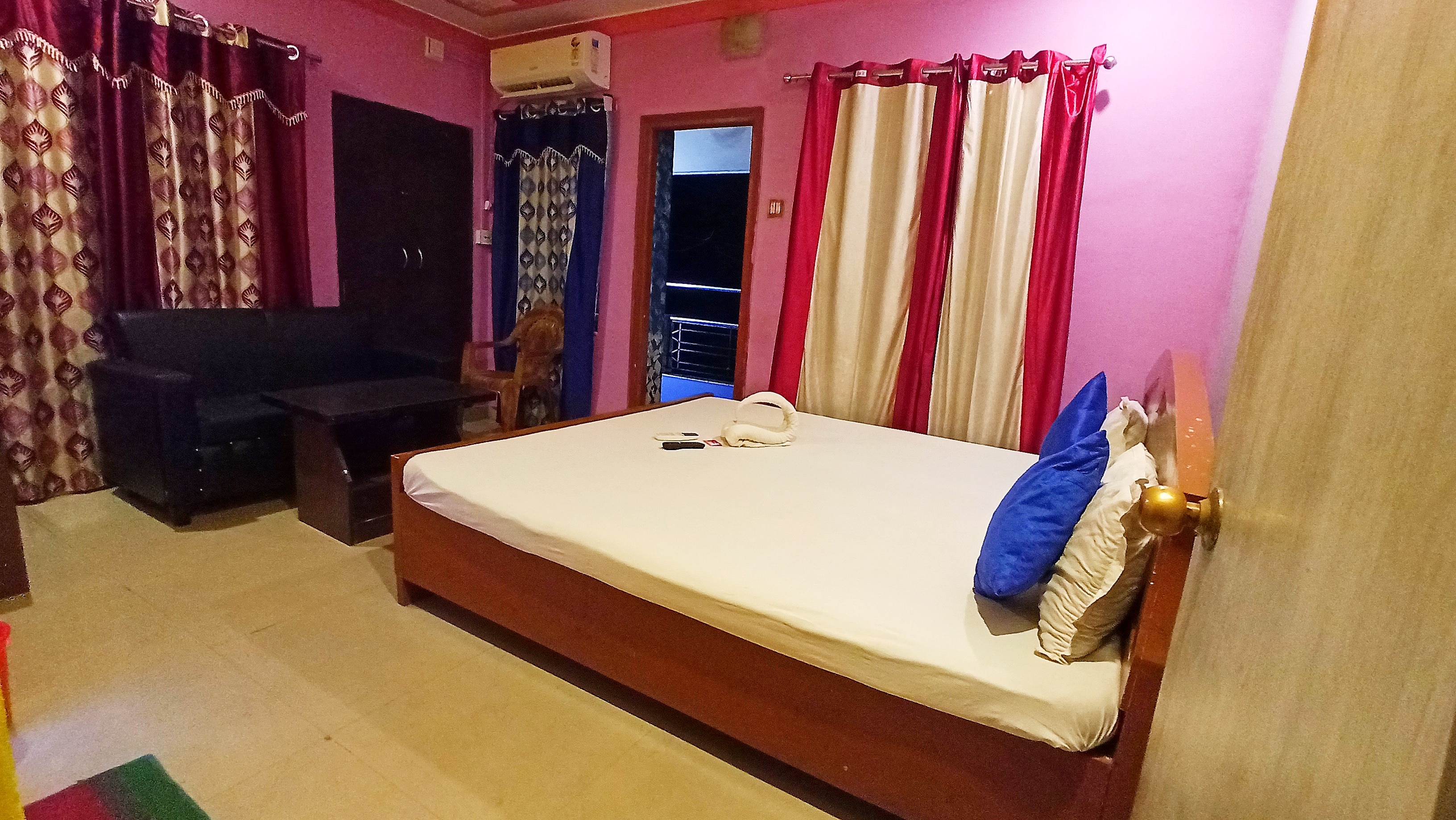 BANDHAN INN - Tap to explore photos