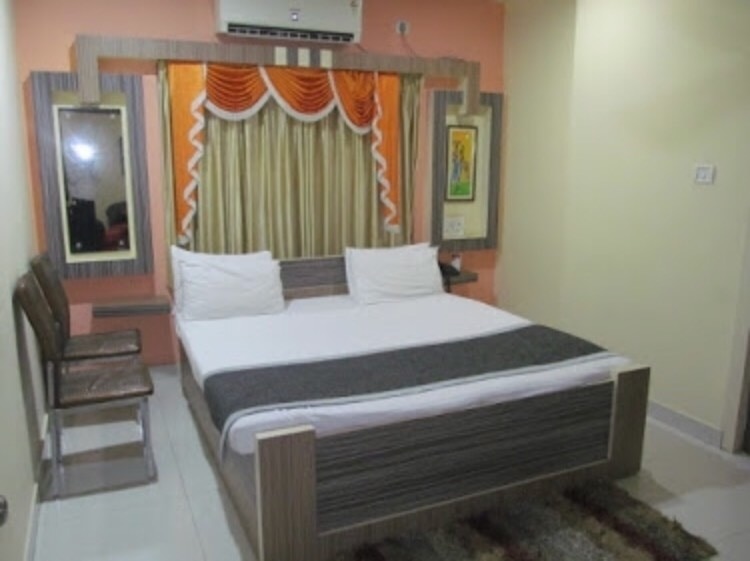 Hotel Sonali Bangla - Tap to explore photos