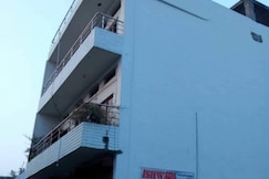 Ishwari Guest House, Varanasi