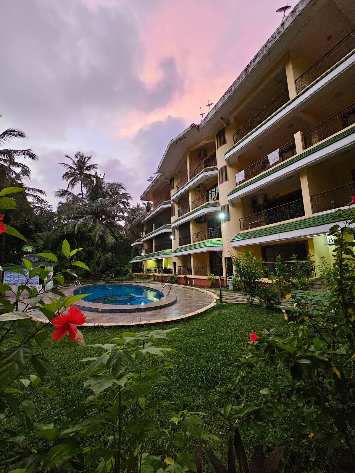 Spacious 2BHK Apartment with pool - Tap to explore photos