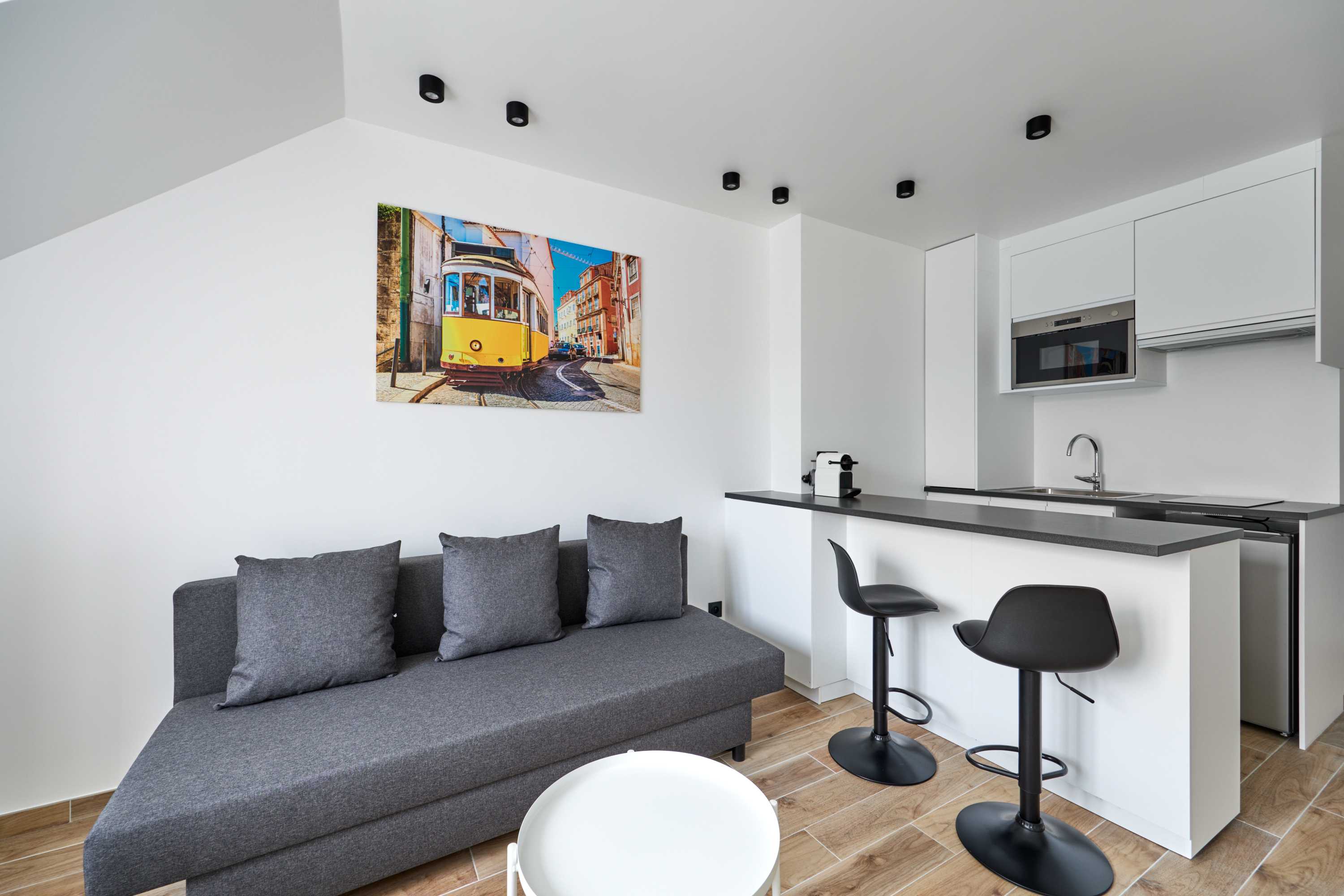 Studio in the heart of Deauville, near Place Morny - Tap to explore photos