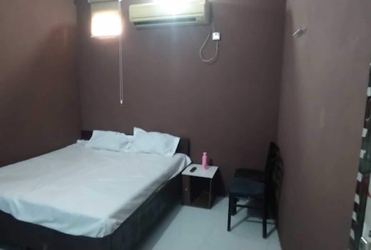 Hotel O Mahlawat