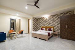 DIVINE HOTELS & BANQUETS, Noida