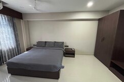 Townhouse GIDC Ankleshwar Formerly Studio 60, Bardoli
